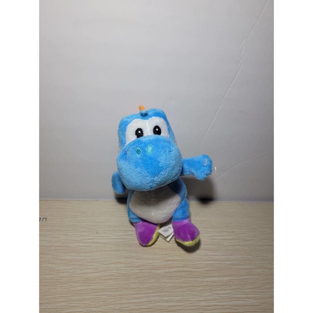 Nintendo Super Mario Blue Yoshi Dinosaur stuffed Animal Plush